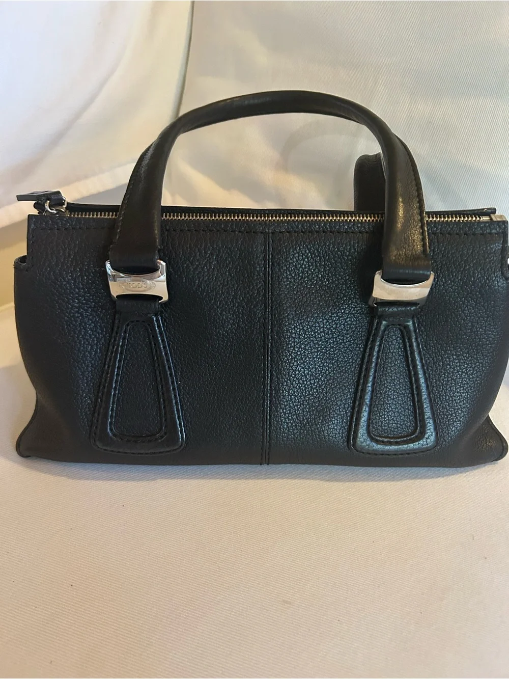 Tod’s Black Leather Top-Handle Satchel